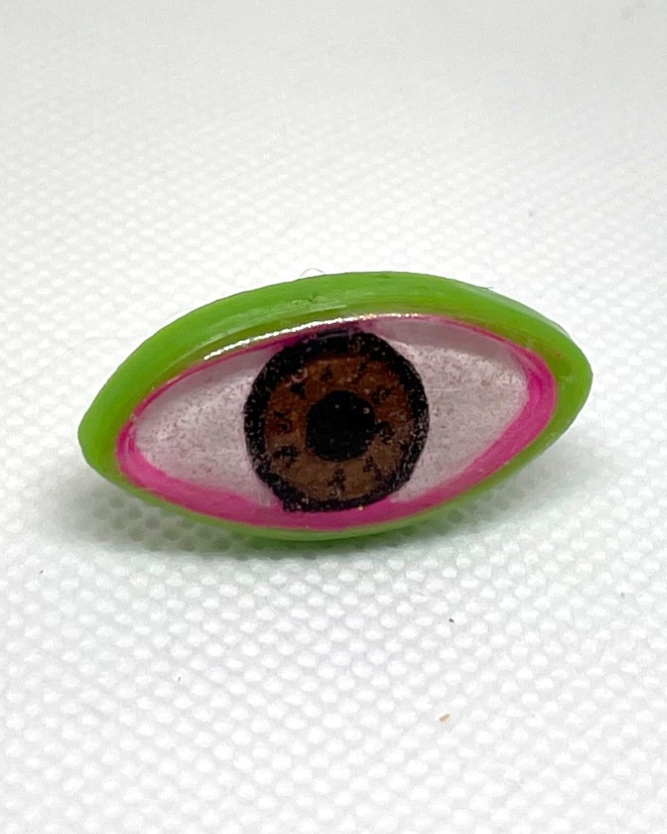 Statement Eye Pins: Lime lid, brown iris