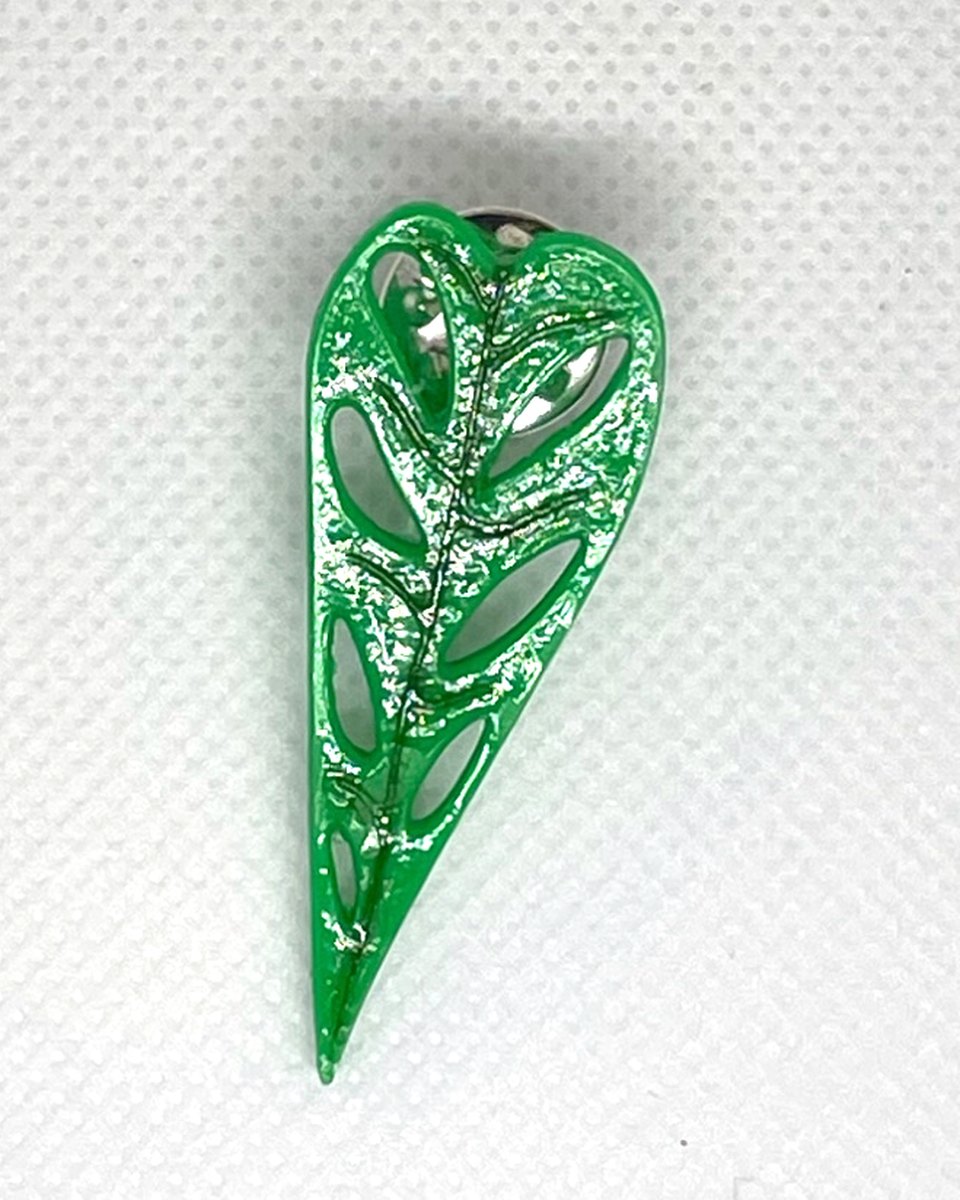 Green Leaf Pins: Arrowhead shimmer B