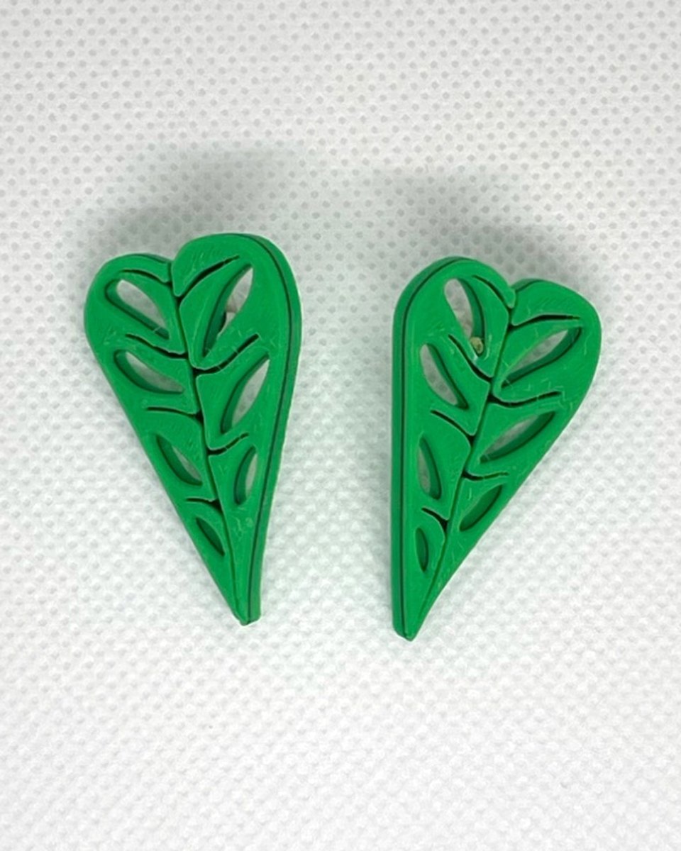 Arrowhead Leaf Earrings: Pair 9