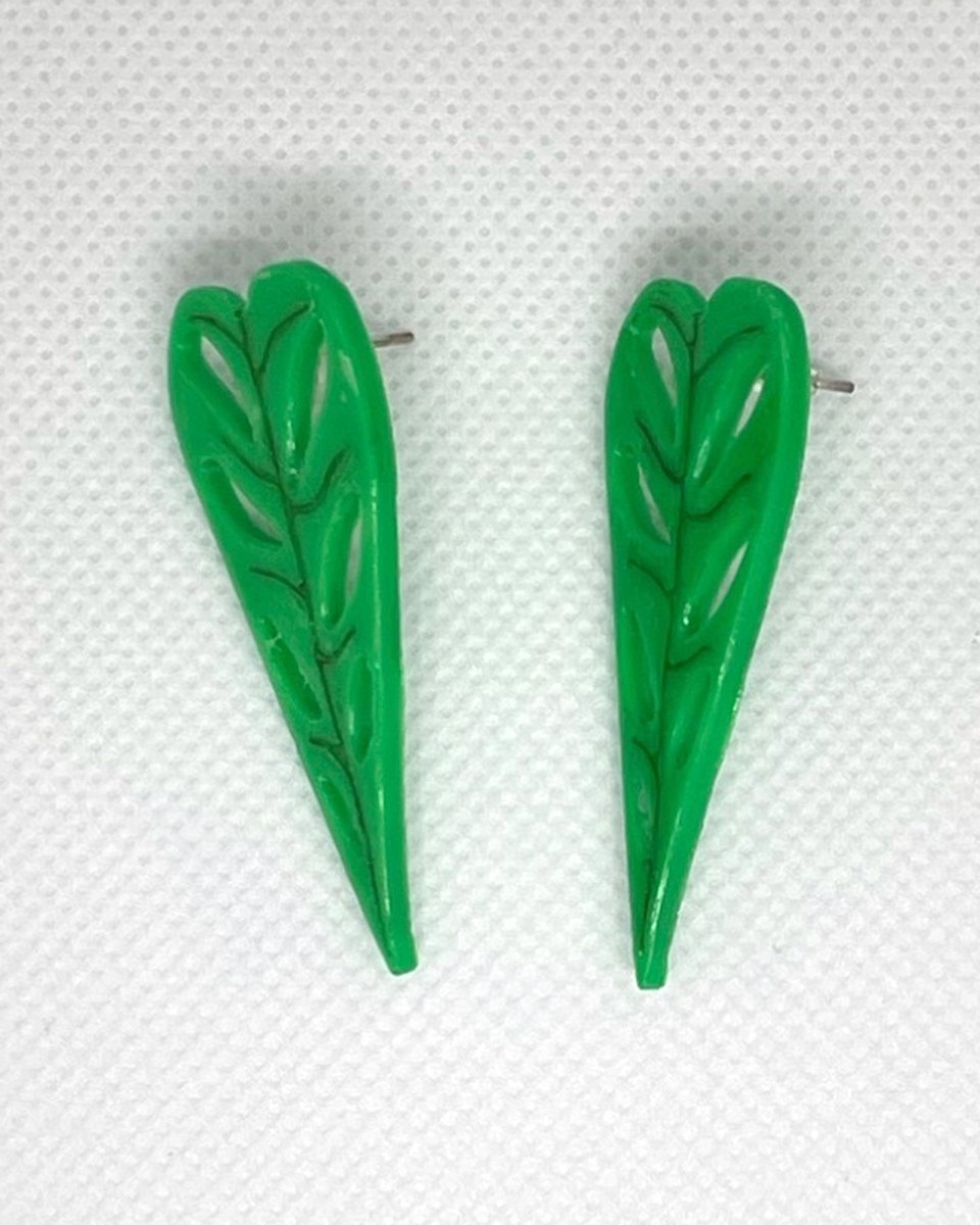 Arrowhead Leaf Earrings: Pair 6