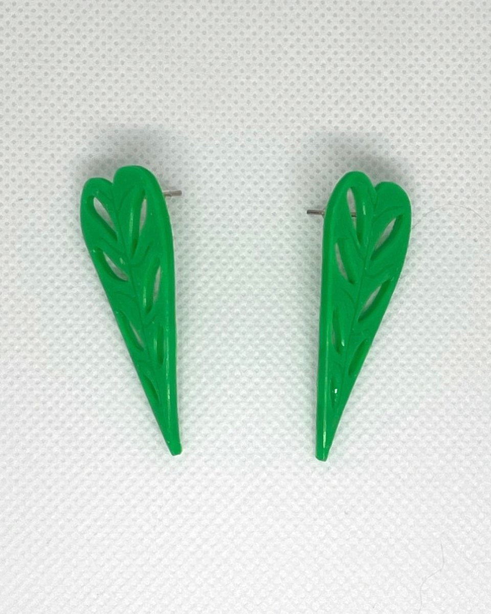 Arrowhead Leaf Earrings: Pair 2