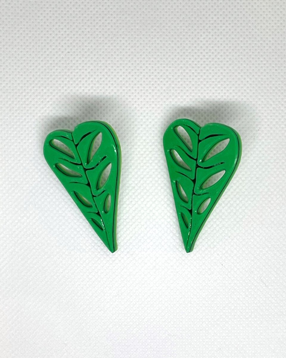 Arrowhead Leaf Earrings: Pair 5