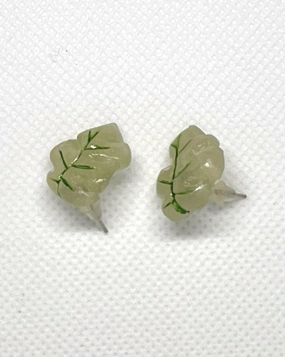 Glass Leaf Studs: Moss